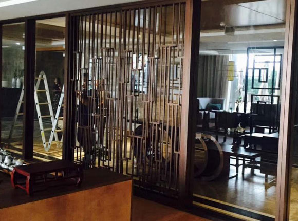 客厅屏风设计技巧！客厅屏风风水有哪些讲究？