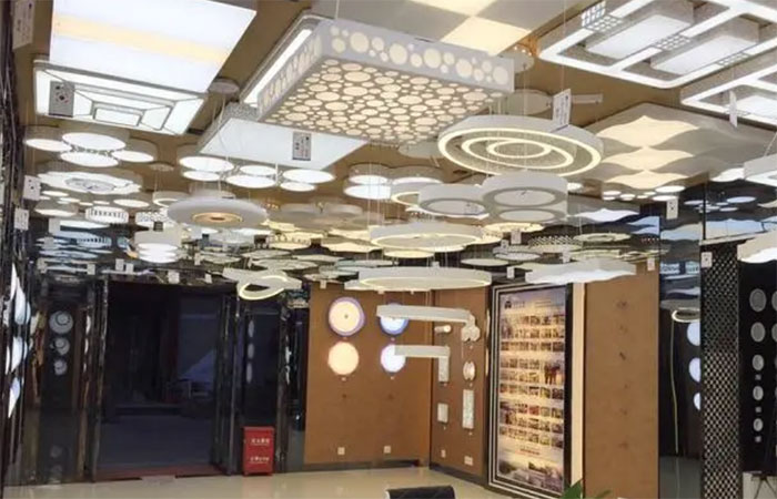 LED照明灯饰店如何运营？